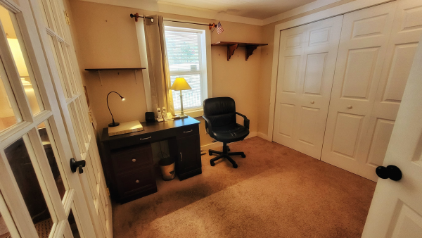 1984 Manufactured Home