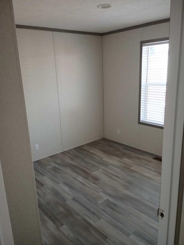 2025 Clayton Homes 5624-E744 Mobile Home