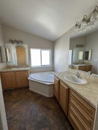 2005 Silvercrest The Advantage Manufactured Home