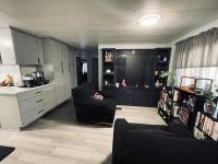 1981 GOLDEN WEST	 KINGSTON Manufactured Home