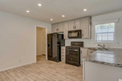 Photo 5 of 15 of home located at 163 Kingsway Dr North Mankato, MN 56003