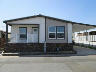 Photo 5 of 28 of home located at 16860 Slover Ave #67 Fontana, CA 92337