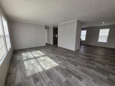 Photo 3 of 10 of home located at 463 Sweetleaf Court Flint, MI 48506