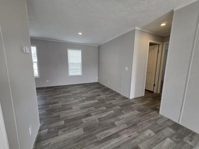 Photo 4 of 10 of home located at 463 Sweetleaf Court Flint, MI 48506