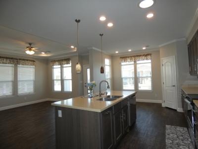 Photo 4 of 12 of home located at 1110 North Henness Rd 1993 Casa Grande, AZ 85122