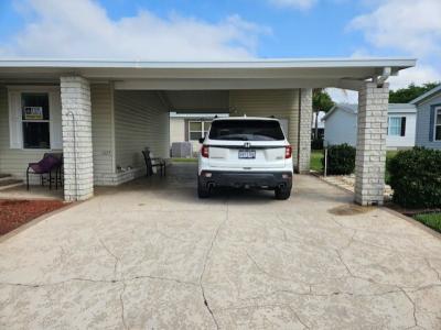 Photo 3 of 4 of home located at 1627 Tahiti Circle Davenport, FL 33897