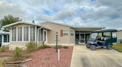 Mobile Home at 809 E Norman St Lady Lake, FL 32159