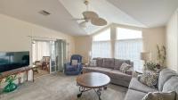 2000 Skyline Wood Manor Mobile Home