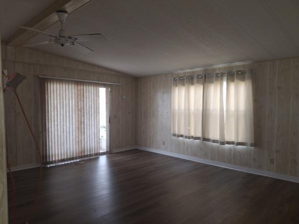 1982 DEVO LFL2AB/BB467903792 Mobile Home