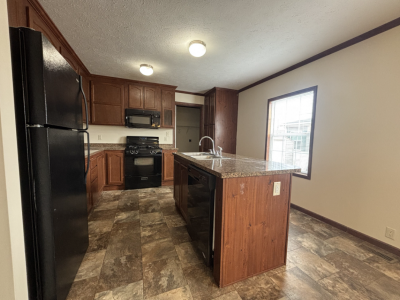 Photo 3 of 13 of home located at 6272 Chadwick Ave Fenton, MI 48430