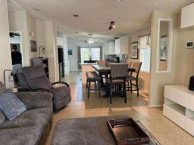 Photo 2 of 15 of home located at 478 Goldenrod Cir N Auburndale, FL 33823