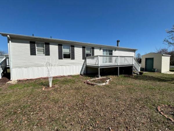 1995 Oakwood Mobile Home