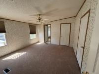 1995 Oakwood Mobile Home