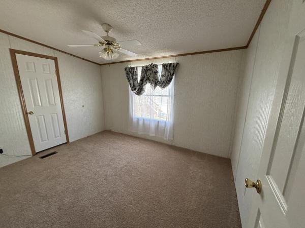 1995 Oakwood Mobile Home