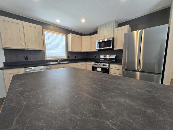 2025 Clayton-Wakarusa Mobile Home