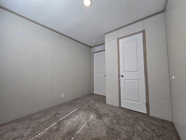 2025 Clayton-Wakarusa Mobile Home