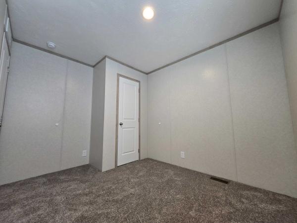 2025 Clayton-Wakarusa Mobile Home