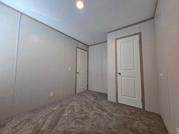 2025 Clayton-Wakarusa Mobile Home