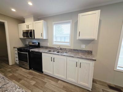 Photo 4 of 33 of home located at 3708 Cedar Loop #751 Clarkston, MI 48348