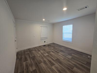 Photo 3 of 11 of home located at 414 Welch Street Kyle, TX 78640