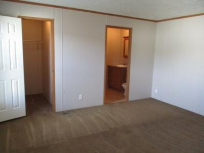 Photo 5 of 8 of home located at 2906 Arbutus Elkhart, IN 46514