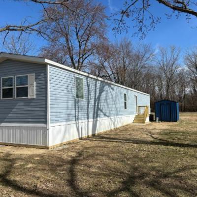 Photo 3 of 29 of home located at 2800 West Memorial Dr. Muncie, IN 47302