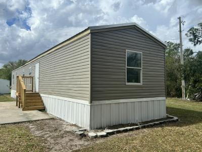 Mobile Home at 127 Lakeside Garden Circle Lake Wales, FL 33859
