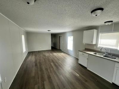 Photo 3 of 13 of home located at 127 Lakeside Garden Circle Lake Wales, FL 33859