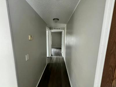 Photo 4 of 13 of home located at 127 Lakeside Garden Circle Lake Wales, FL 33859