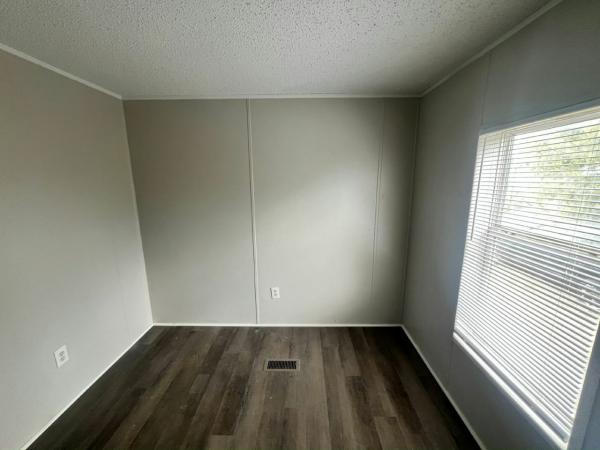 2005 DEST NA  Home