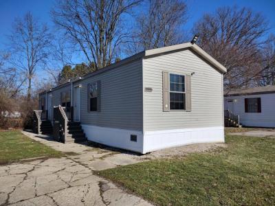 Mobile Home at 2321 Fredonia Flint, MI 48504
