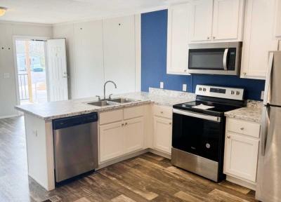 Mobile Home at 1500 Coach Estates Lot B-5 Murray, KY 42071