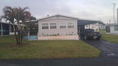 Photo 2 of 28 of home located at 12 Jackson Parkway Lake Placid, FL 33852