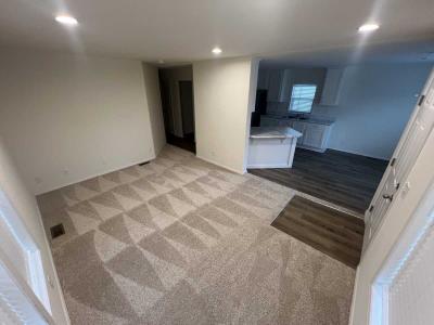 Photo 5 of 18 of home located at 3555 S. Pacific Hwy Medford, OR 97501