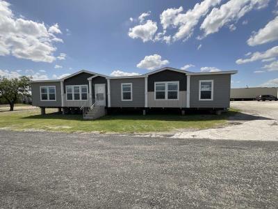 Photo 2 of 19 of home located at 13838 Southton Rd San Antonio, TX 78223