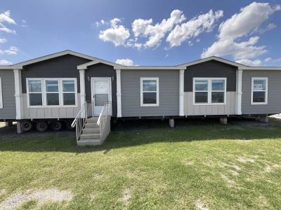 Photo 3 of 19 of home located at 13838 Southton Rd San Antonio, TX 78223