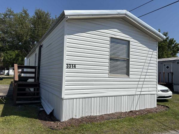  Mobile Home For Sale