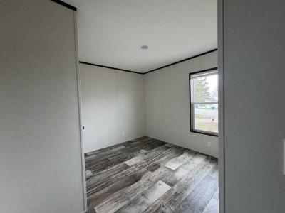 Photo 3 of 7 of home located at 115 Park Estates Ave, #115 Pontiac, IL 61764