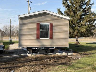 Mobile Home at 115 Park Estates Ave, #115 Pontiac, IL 61764