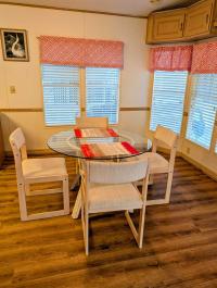 1991 1BR/1.5BA Mobile Home