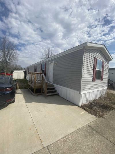 Mobile Home at 107 Burr Oak Dr, #107 Morton, IL 61550