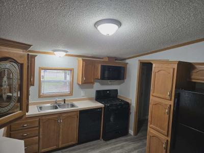 Mobile Home at 1100 Nottingham Dr Lapeer, MI 48446