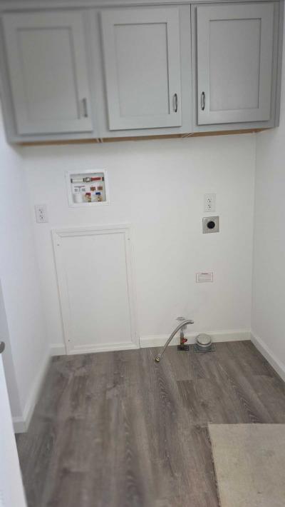 Photo 4 of 7 of home located at 2204 Monmouth Lane Williamstown, NJ 08094