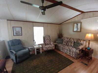 Photo 2 of 7 of home located at 4425 Us Hwy 441 S Lot 8 Okeechobee, FL 34974