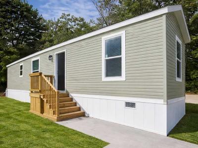 Mobile Home at 461 Shady Brook Hts. Greenwood, IN 46142