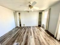 1984 New Moon Manufactured Home