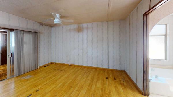 1975 Lincoln Mobile Home