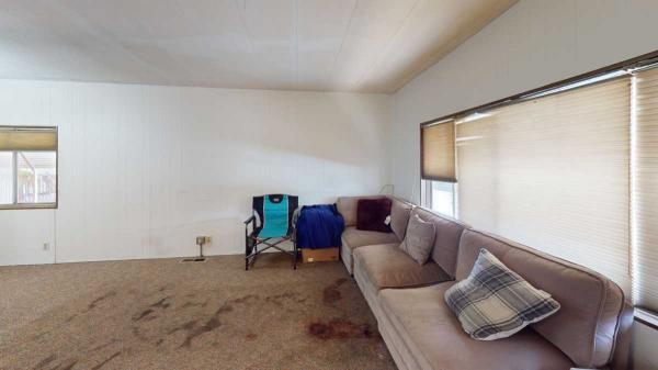 1975 Lincoln Mobile Home