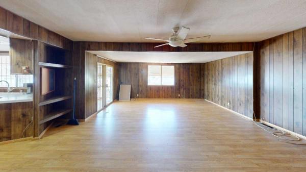 1975 Lincoln Mobile Home