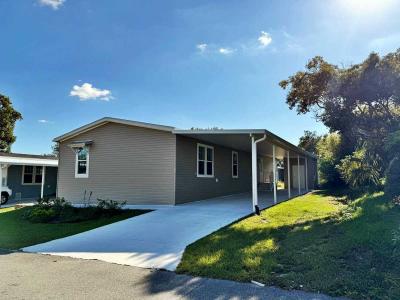 Mobile Home at 19 Desoto Avenue Sorrento, FL 32776